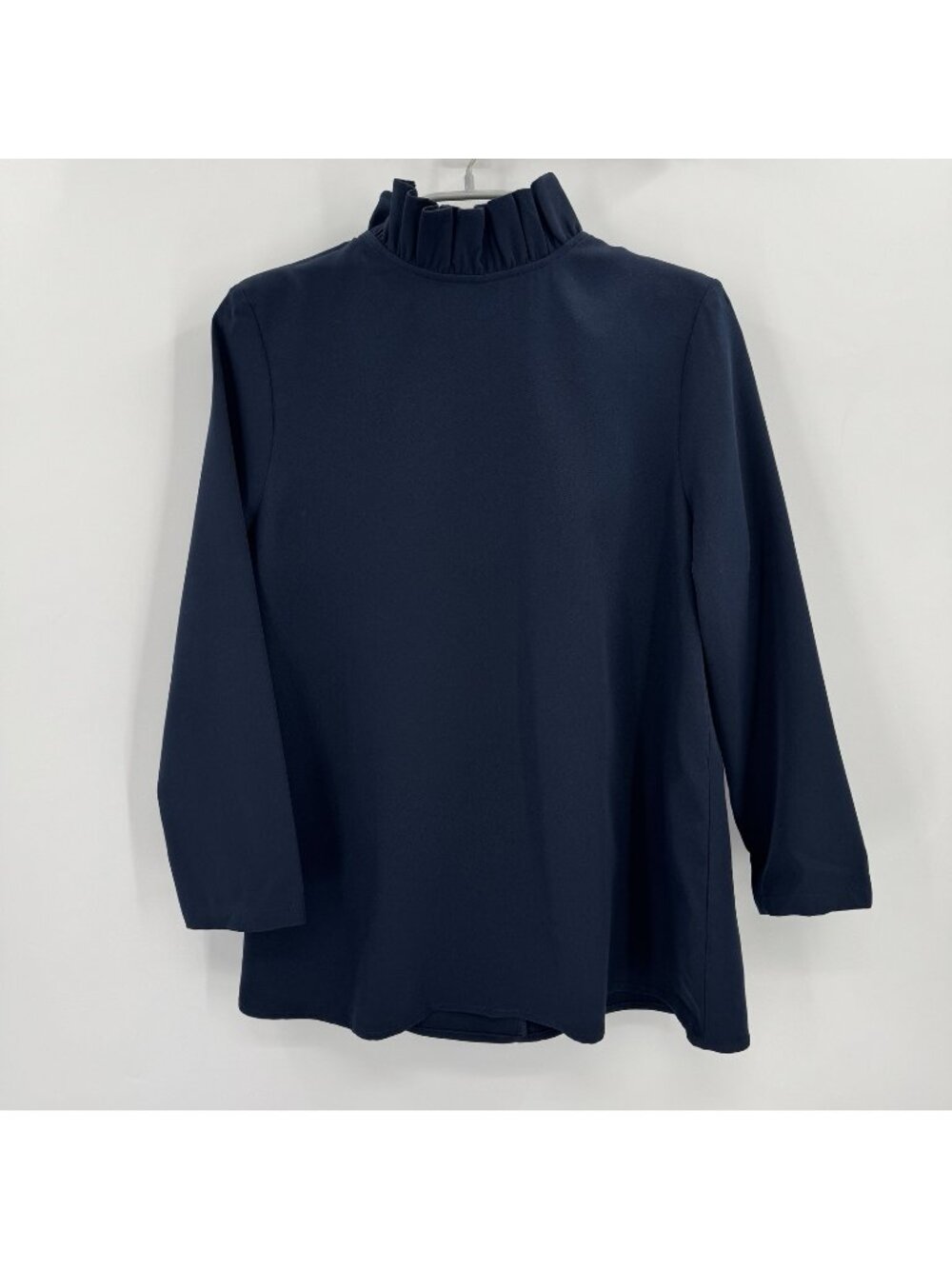 Tuckernuck Navy Blue Faye Blouse size XXXL 3XL Swing Top Ruffle Collar Bow Tie